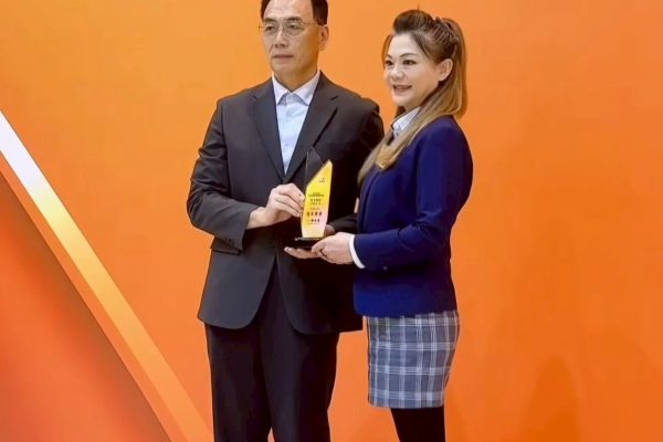 LINE ALBUM 2025.12.11 251211 4